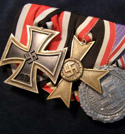 Luftwaffe Medal Group | Iron Cross, War Merit, Luftschutze Medal