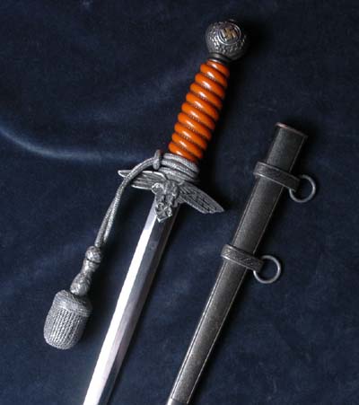 Luftwaffe Dagger & Generals Straps. 2nd Pattern. By Robert Klaas. 