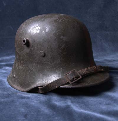 Imperial German Helmet. Steel | M16.