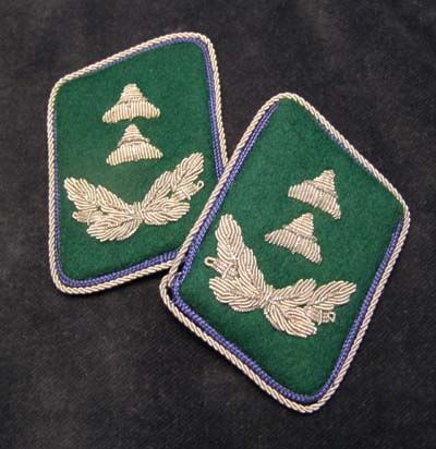 Luftwaffe Administration officials Collar Patches. Double-Piping. Matched Pair. Rare.