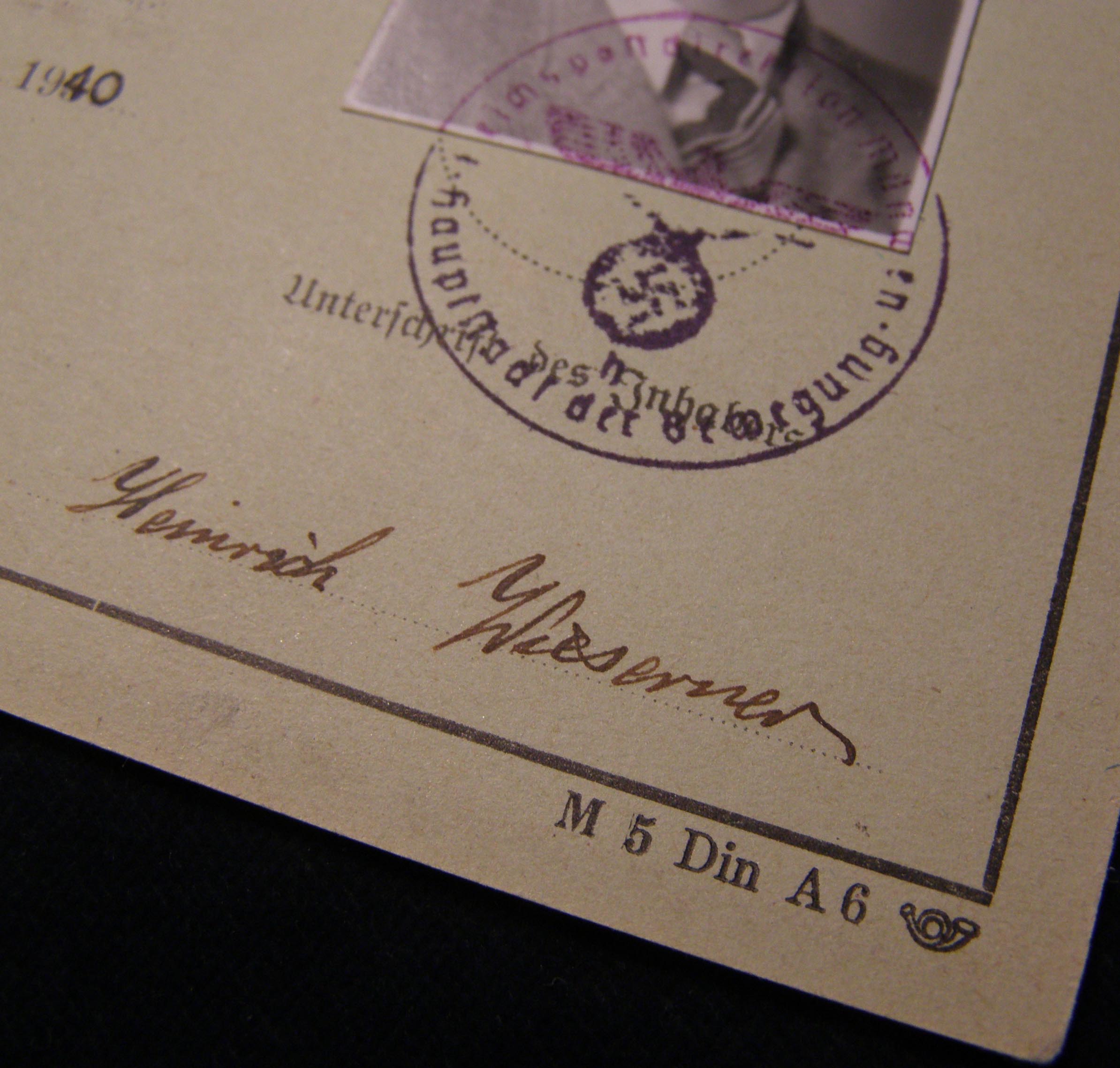 Munich Postal Inspector 1940 Ausweis - Hauptstadt der Bewegung