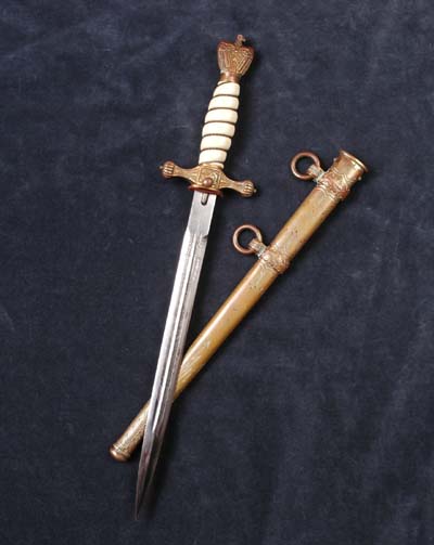 Kriegsmarine Dagger By WKC, Solingen. Officer.