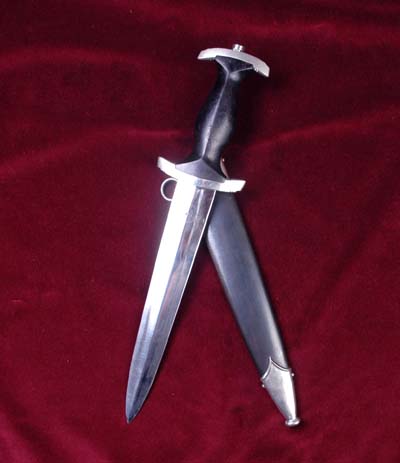 SS Dagger.1933 Pattern. By Robert Klaas.