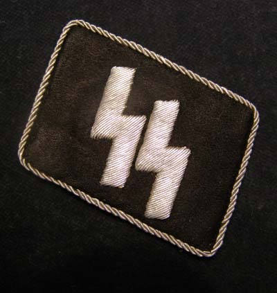 SS Collar Patch Insignia. Runic. Officer.