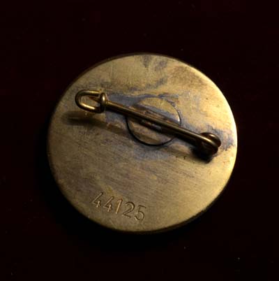 NSDAP Golden Party Badge | 30.5mm | 1950s Manufacture By Souval.