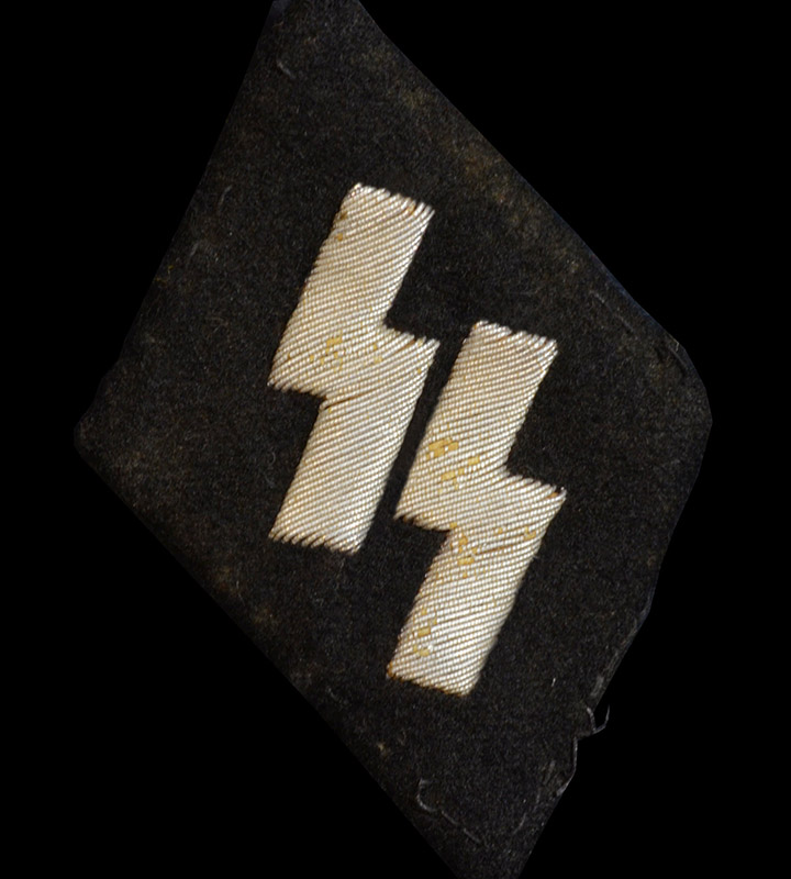 SS Officer / NCO Runic Collar Patch