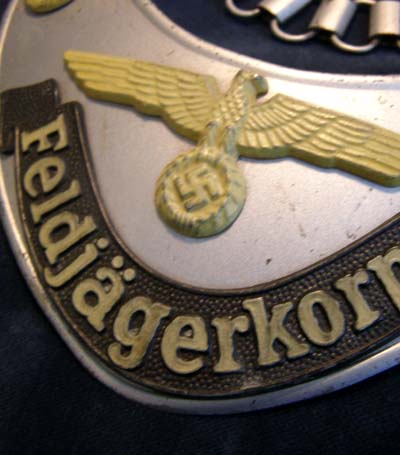 Feldjagerkorps Gorget