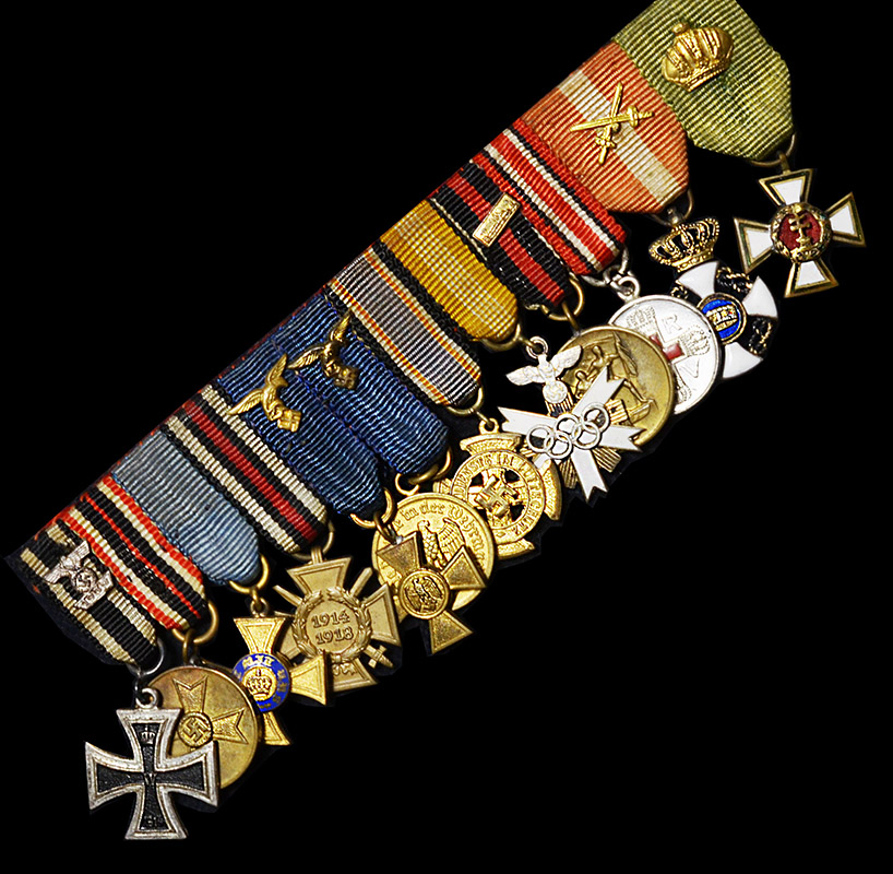 Luftwaffe  Miniature Medal Group Of Twelve Awards | Stunning